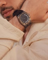 ساعة رجالية ربل من الفي باللون الأسود