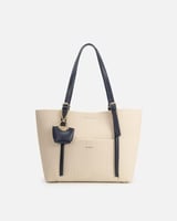 شنطة نسائية جلد بلون أزرق وبيج