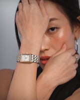 ساعة نسائية من الفي بلون ذهبي وفضي