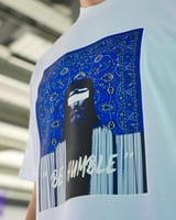 تي شيرت رجالي قطن بلون أبيض وأزرق