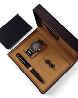 طقم هدايا رجالي من ساعة وكبك وقلم