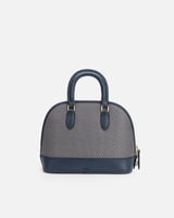 شنطة نسائية من الجلد بلون أزرق