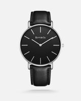 ساعة رجالية بسير جلد بلون أسود