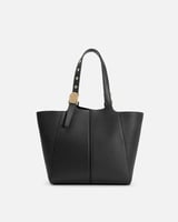 شنطة نسائية جلد حيث تلتقي الأناقة بالبساطة