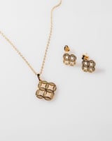 طقم نسائي من سلسال وحلق لكل يوم