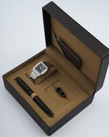 هدايا رجالية الفي اند كو مميزة بلون فضي و أسود