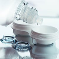 محلول عدسات - solution