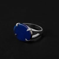 خاتم فضة رجالي ملكي مخالب - أزرق زجاجي