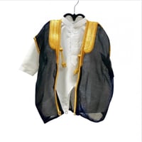 بشت مواليد تطريز بالاسم مع الثوب