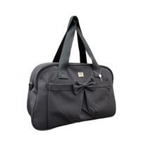 شنطه مواليد حجم كبير لون رصاصي غامق