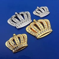 تاج لاصق للسيارة -لمسة من الفخامة لسيارتك!