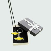 ميدالية شفرولية مع تعليقة مرايا مميزة من لمسات سيا...