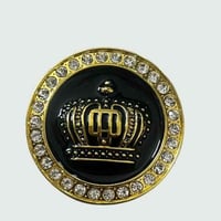 ملصقات سيارات معدنية بتصميم كلاسيكي - أناقة وتنوع...