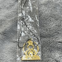 تعليقة كاس اسيا متوفرة بعدة الوان