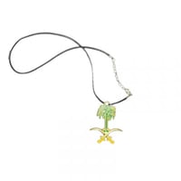 تعليقة سيارة سيفين ونخلة ذهبي مع اخضر - أناقة وفخر...