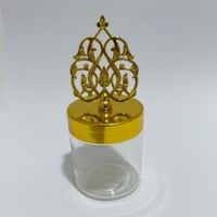 علب بلاستيك بغطاء ذهبي منقوش 6 حبات