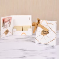 كرت مطوي بعبارة وشريط ذهبي 12 حبة