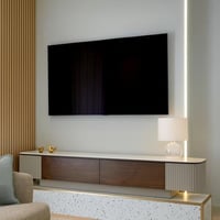 طاولة تلفاز مخشبة، 200 سم