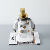 تحفة ، مهرج