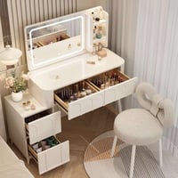 طاولة تسريحة، بتصميم اقواس