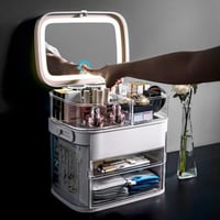 منظم مستحضرات تجميل مع مرآه LED
