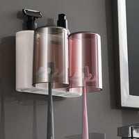 حامل فرشاة اسنان مع مضخة معجون