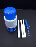 مكينة ضخ ماء يدوي