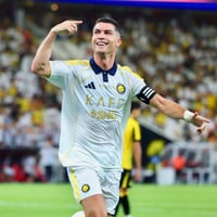 طقم النصر الابيض 2025-2026 نسخة اللاعبين