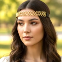 سلسال جبين تتميز سلسلة الرأس بتصميم انيق أكملي أنا...