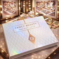 مجموعة مكياج متكاملة بتصميم فاخر رقم 1 يكون كريم ا...