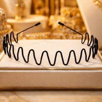 طوق شعر يتميز بتصميم عصري لافت للنظر، مثالية لإضاف...