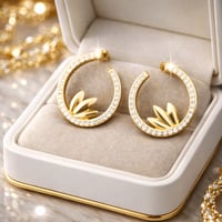 حلق نسائي ناعم لون ذهبي حلق أنيق و ناعم مرصع بالزر...