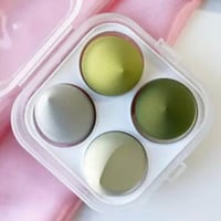 بيوتي بلندر علبه فيها 4 قطع مجموعة اسفنجات مزج الم...