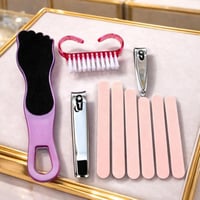 العناية بالاظافر من ماكس اليجنس