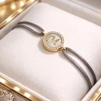 إسورة ناعمة سحاب خيط لون عشوائي نسائية حرف M