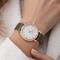 ساعة نسائية