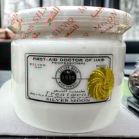 طبيب شعر من سلفر مون يغذي الشعر وفروة الرأس ويمنع...