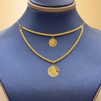 عقد جنيهات ذهب عيار 21