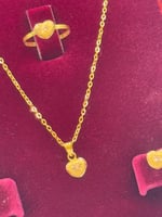 طقم ذهب عيار 18