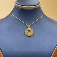 عقد ذهب عيار 21