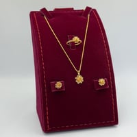 طقم وردة ذهب عيار 21