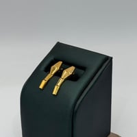 حلق تصميم عالمي ذهب عيار 21