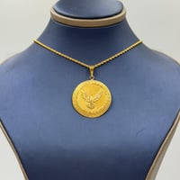 عقد صقر ذهب عيار 18