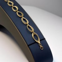 اسوارة ذهب عيار 18