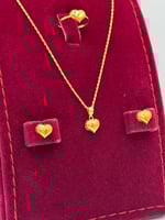 طقم قلب ذهب عيار 18
