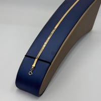 اسوارة ذهب عيار 18