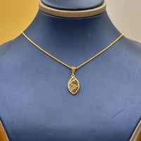 عقد ذهب عيار 21