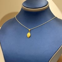 sعقد ذهب عيار 18