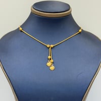 عقد ذهب عيار 22