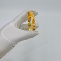 اسوارة تصميم عالمي ذهب عيار 21